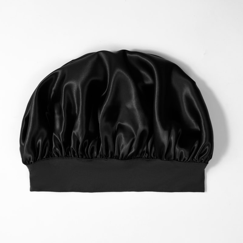 Seidenhaube aus luxuriöser Seide, weich und stilvoll.