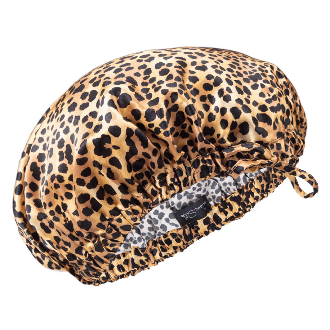 Leopard-Print Seidenkissenbezug mit verstellbarem elastischem Saum. Luxuriöse Schlafaccessoires aus Seide.